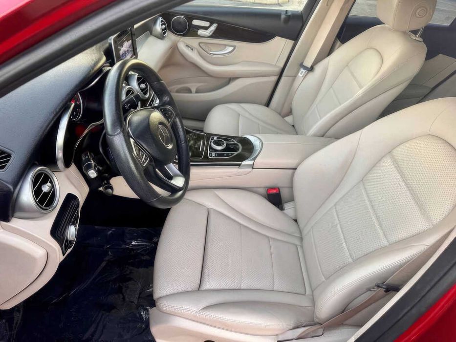 Mercedes-Benz GLC GLC 300 4MATIC      2018