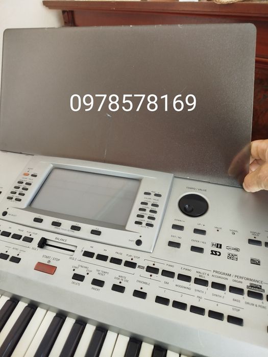 Пюпітр, підставка для нот для синтезатора vermona