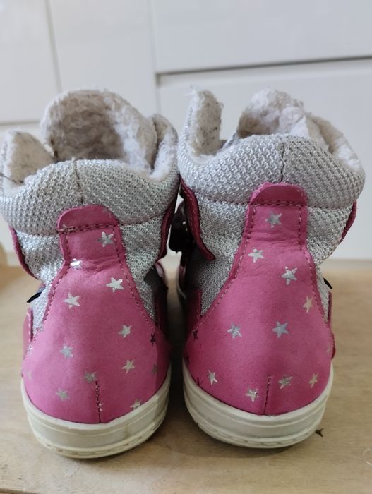 Buty zimowe śniegowce ocieplane Bartuś roz 24 różowe w gwiazdki