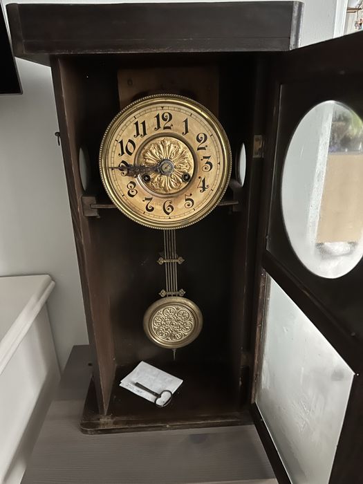 Divina stary zegar dla kolekcjonera