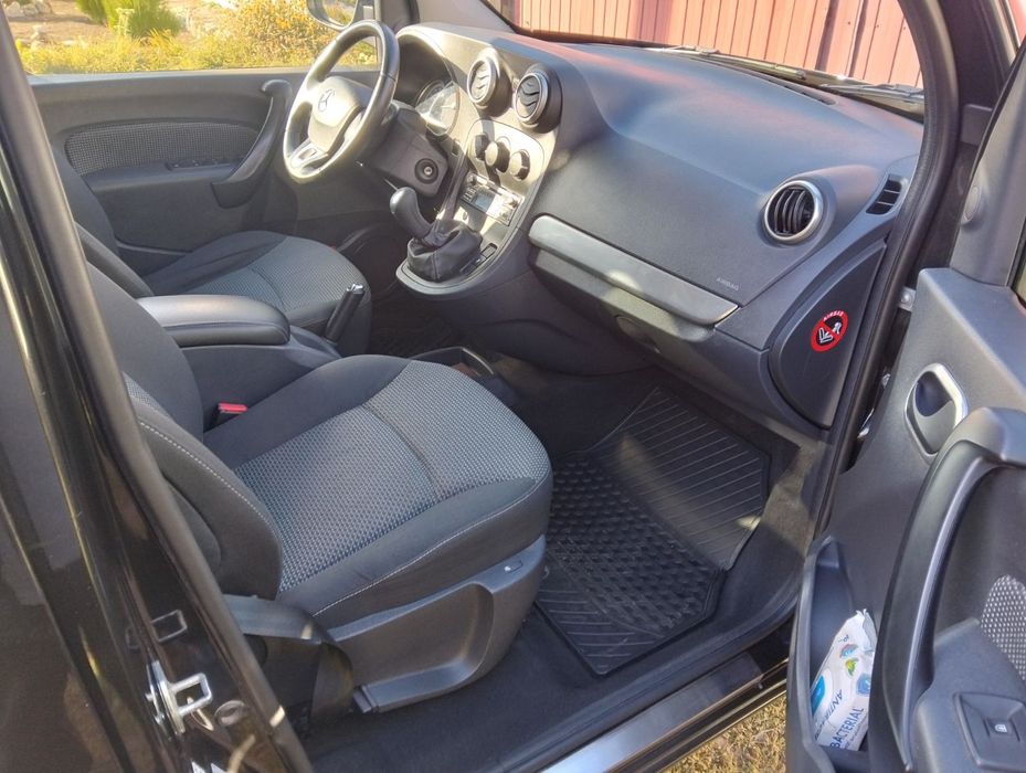 Продам Мерседес Ситан