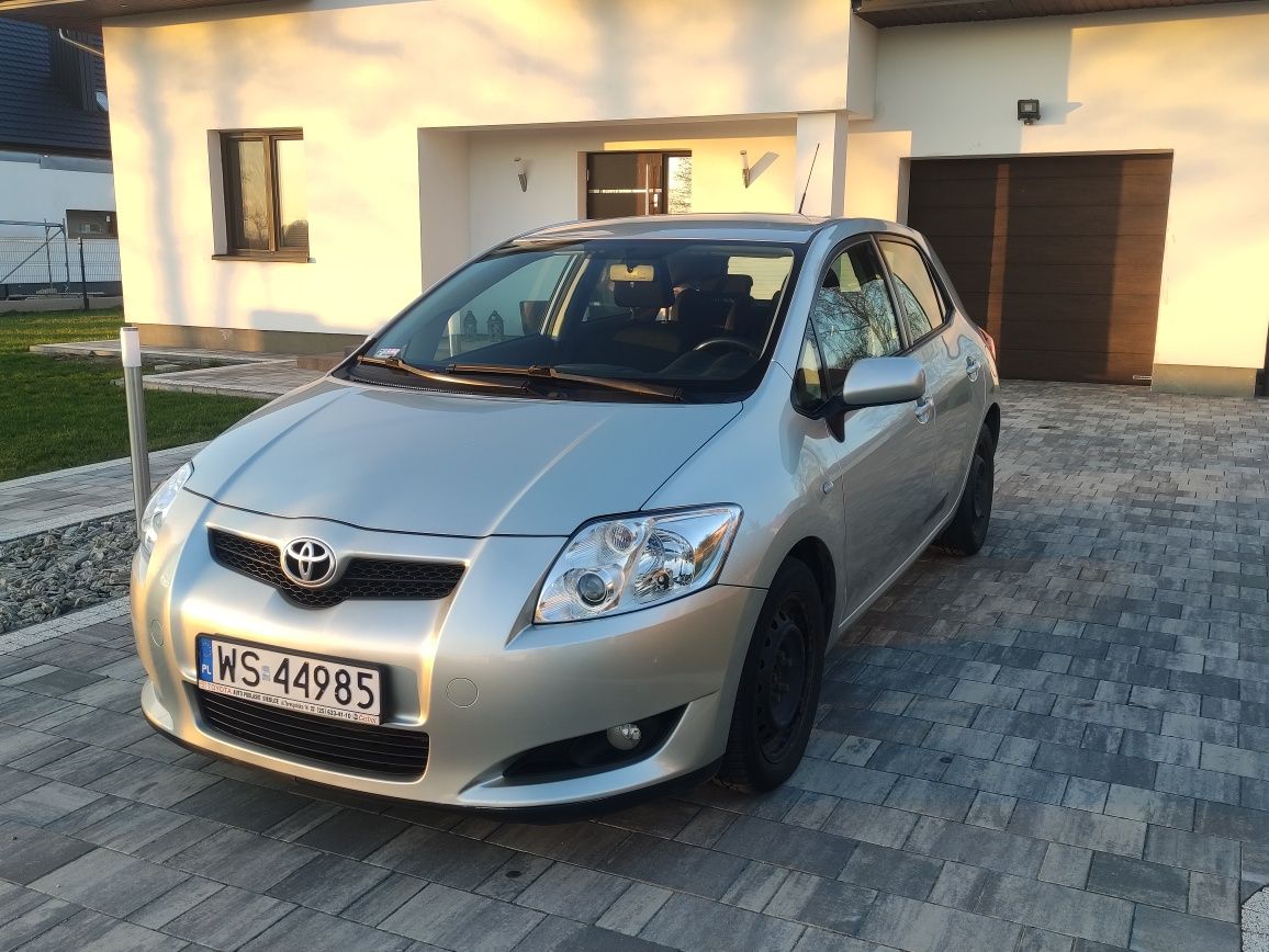 Toyota Auris 2009 1.4 D4D 120 tyś km Salon Polska prywatnie pewne auto