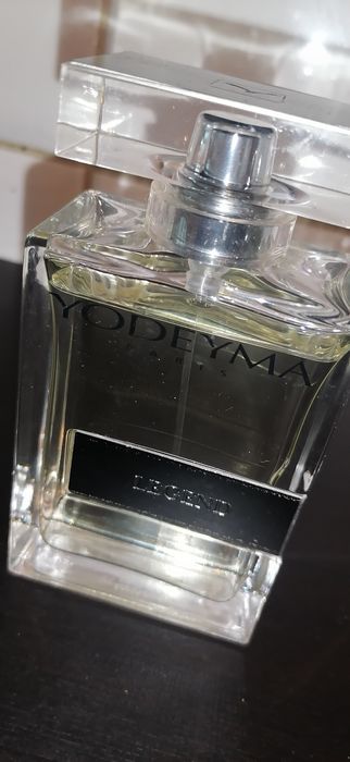 Perfume Yodeima sem caixa