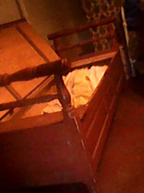 Продам диван софу.