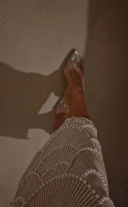 Transparentne szpilki w szpic 40 sexi