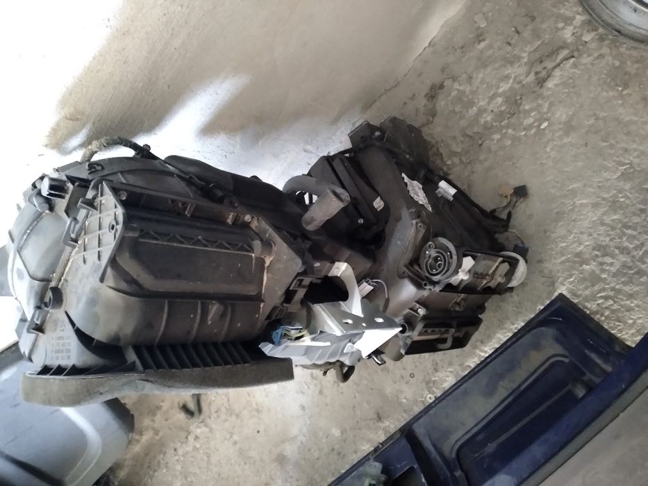 Кондиционер. Радиатор,компрессор трубки vw Touran. Разборка тоуран