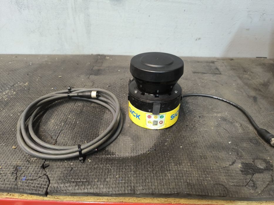 Sick skaner powierzchni bezpieczeństwa S32B-3011BA Fotokomórka