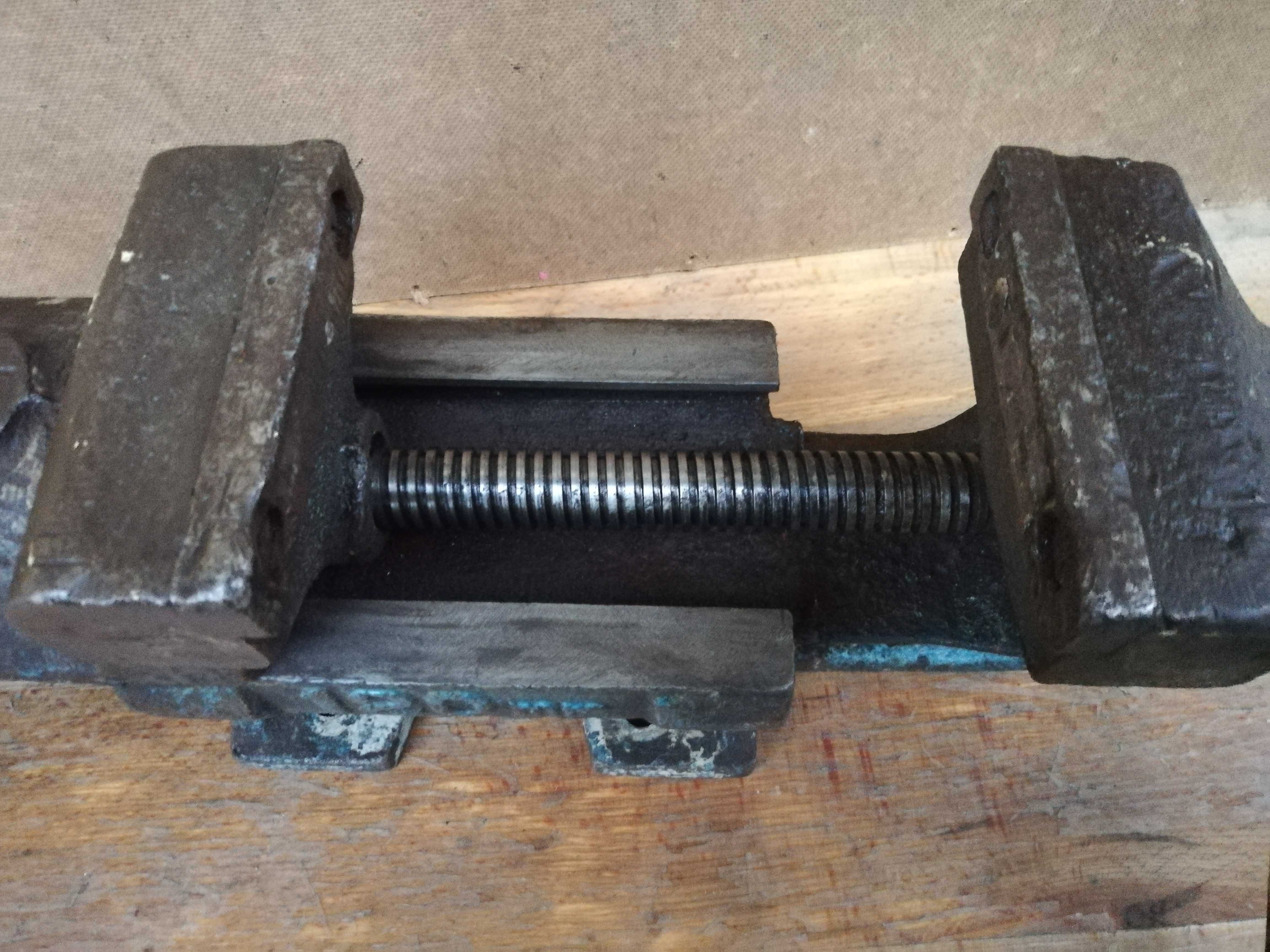 Imadło 120 mm niemieckie DDR ślusarskie warsztatowe 22 kg