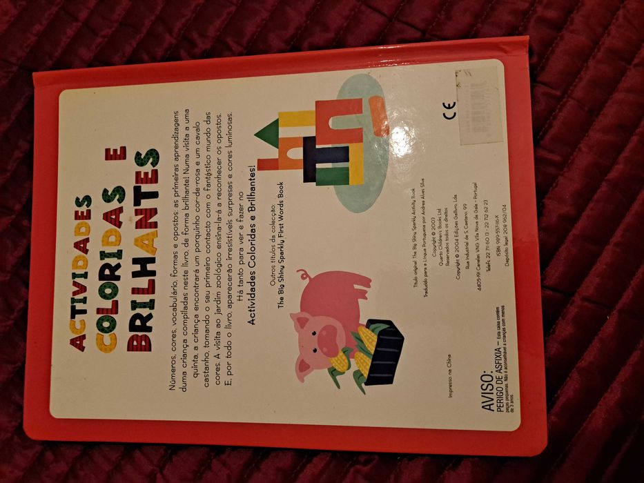 Actividades coloridas e brilhantes