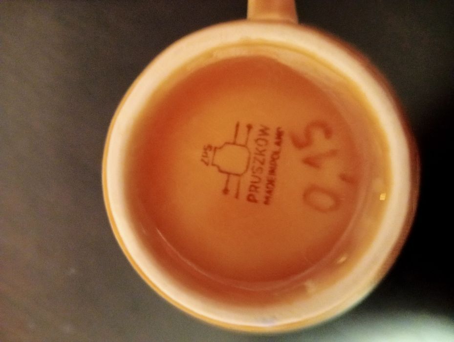 6 filiżanek ze spodkami PRL