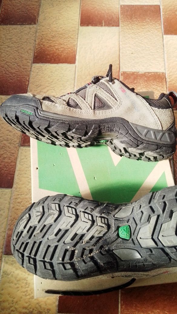Tênis Karrimor n 36
