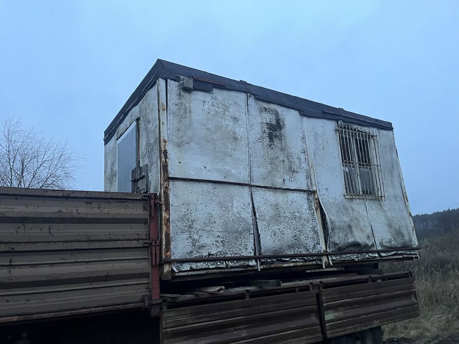 Buda na budowe kontener