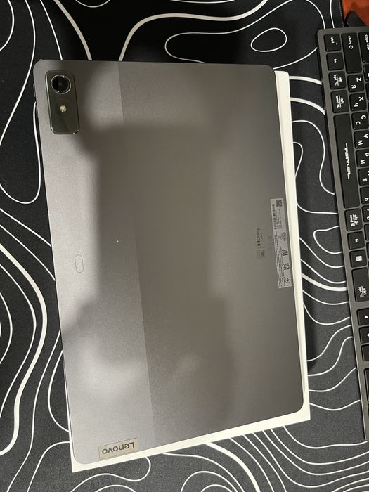 Планшет Lenovo tab p12 + стилус + чохол + додаткове скло