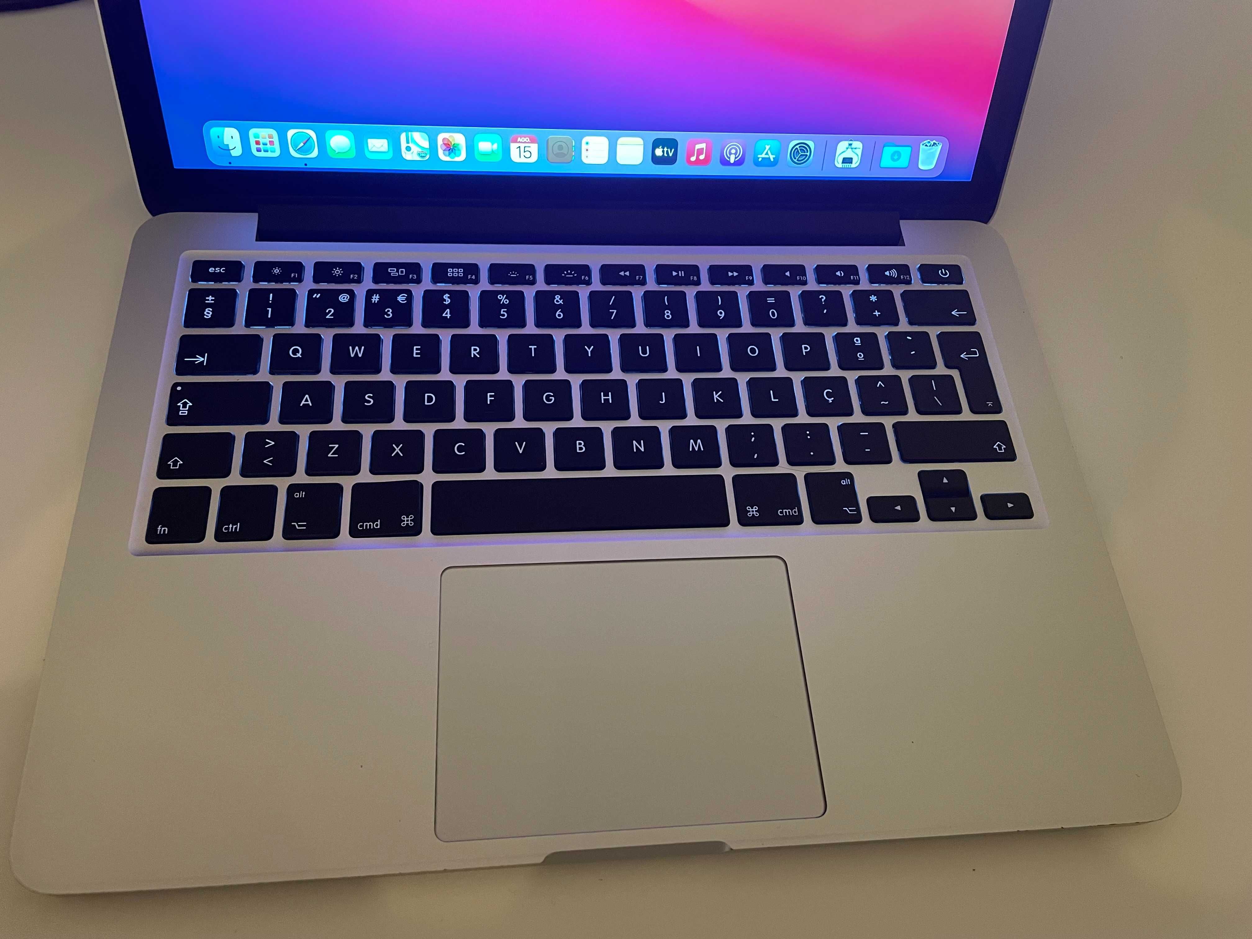 MacBook Pro Retina 13” (Final 2013)  i5 2.6GHz  8GB RAM