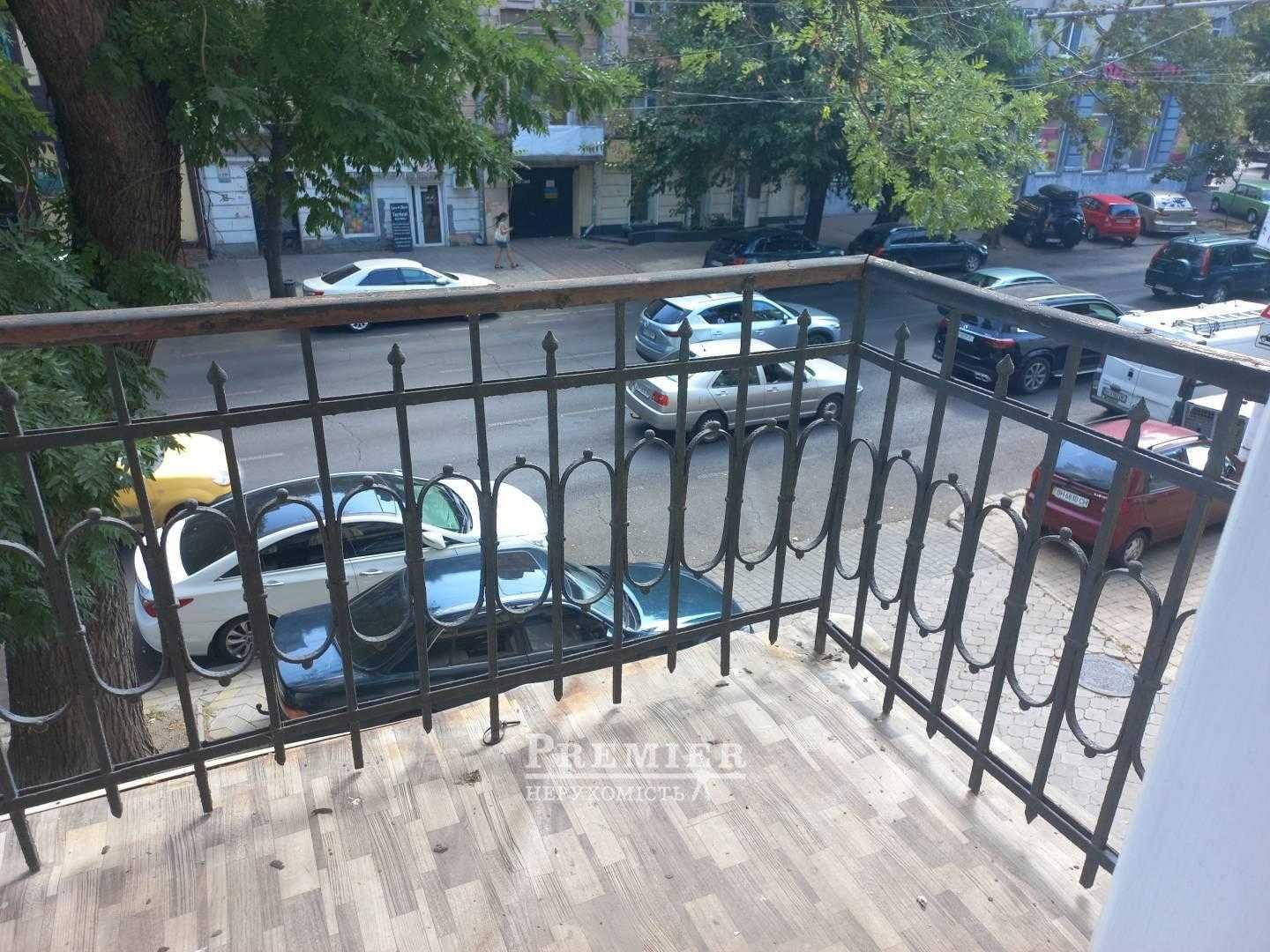 Улица, которая приводит клиентов - бизнес-локация в эпицентре трафика!