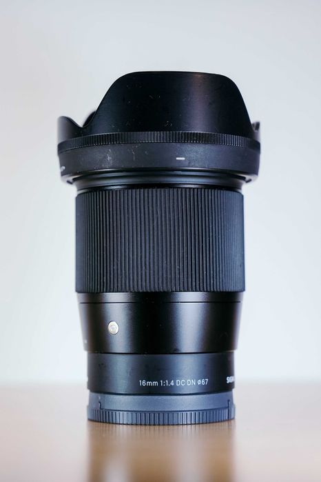 Obiektyw SIGMA Digital 16mm f/1.4 DC DN do Sony-E