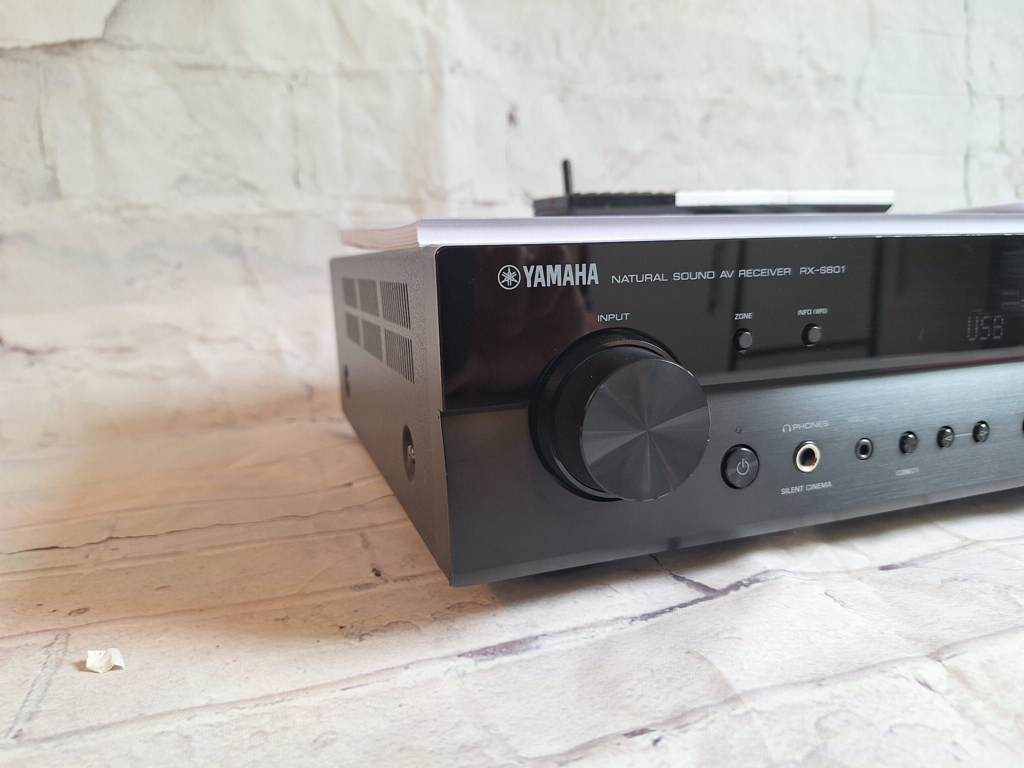Yamaha Wifi Bt MusicCast  RX-S601 5.1 4k 60p dsd Hi res Net radio