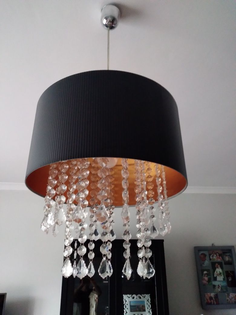 Lampa wisząca z krysztalkami