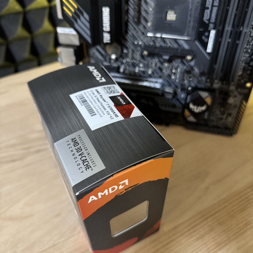 Топ комплект Ryzen 7 5700X3D, B550 Asus Tuf матенинська плата