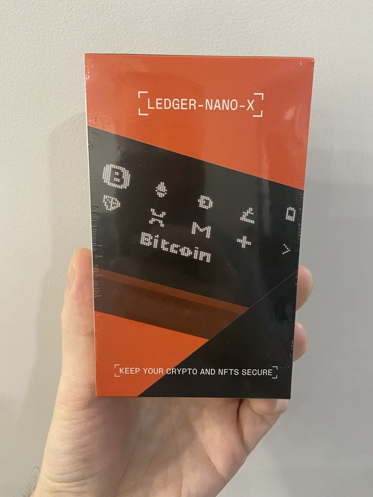 Криптогаманці Ledger Nano X нові 2024 рік!