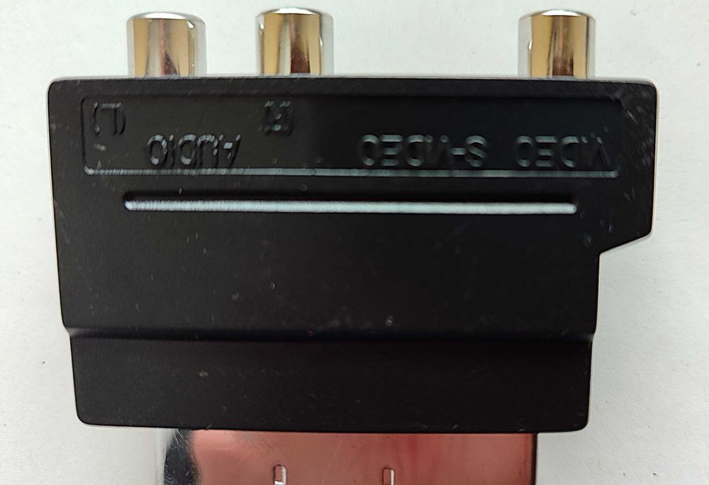 Redukcja SCART 3Cinch + SVHS