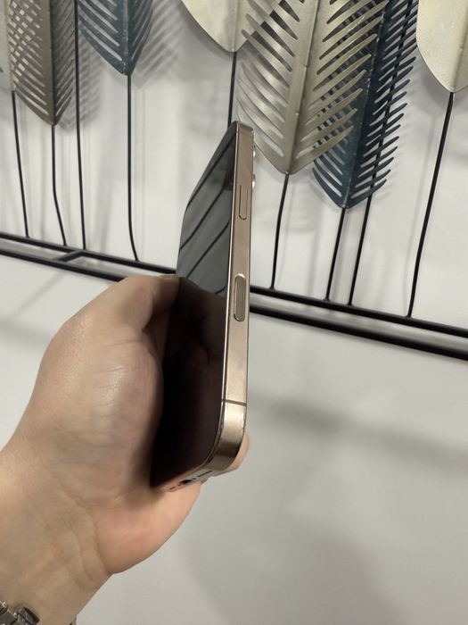 Iphone 16 pro 256 gb dessert 92%