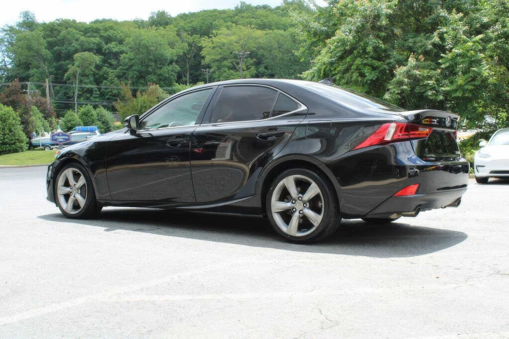 2015 Lexus IS 350 Sedan