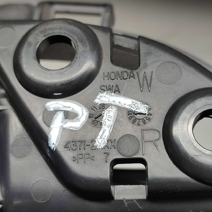 Klamka wewnętrzna prawa tył Honda CRV CR-V III 06-12r