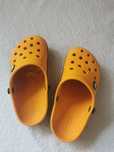 Klapki crocs pomarańczowe C11 28-29