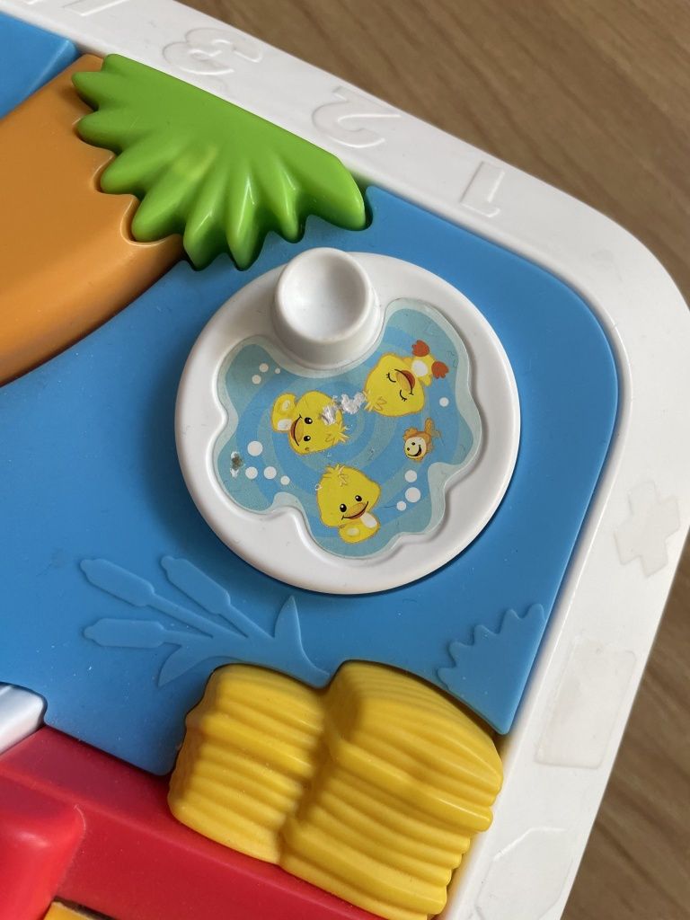 Stolik edukacyjny Fisher Price język polski i angielski 6-36 miesiecy