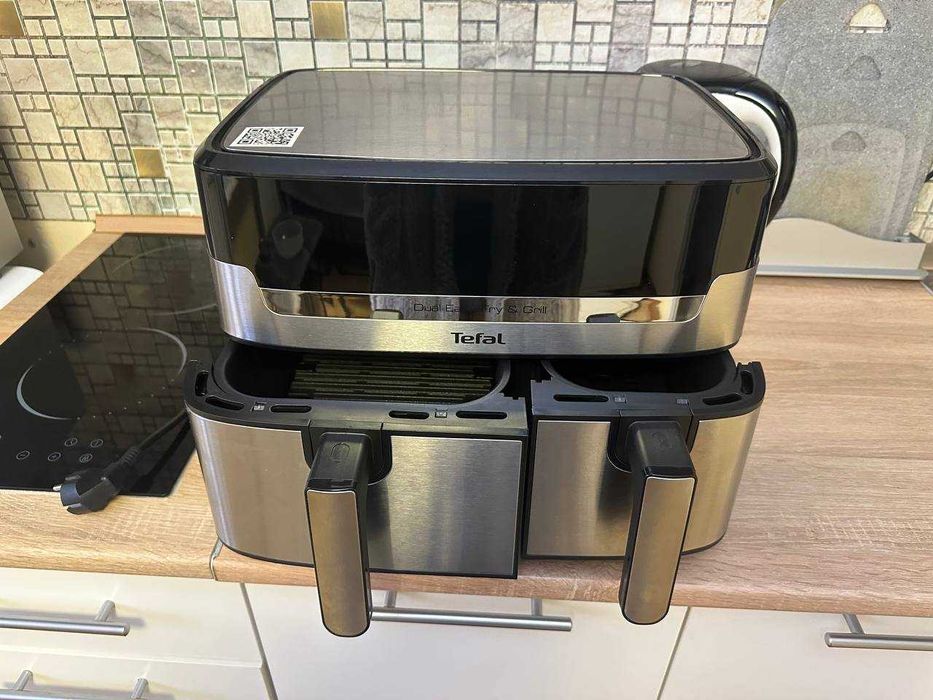 Аэрогриль Tefal EY905