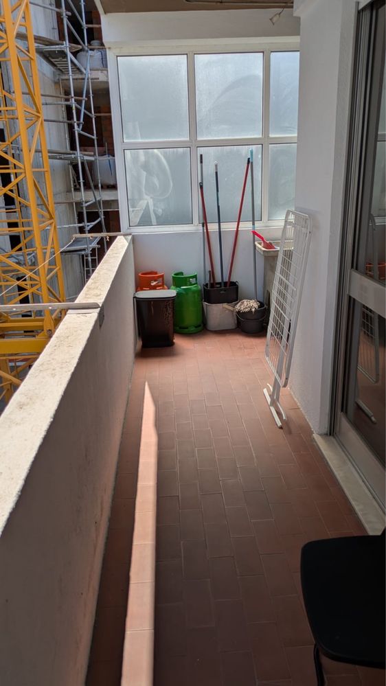 T2 ao lado da Casa da Música com lugar garagem
