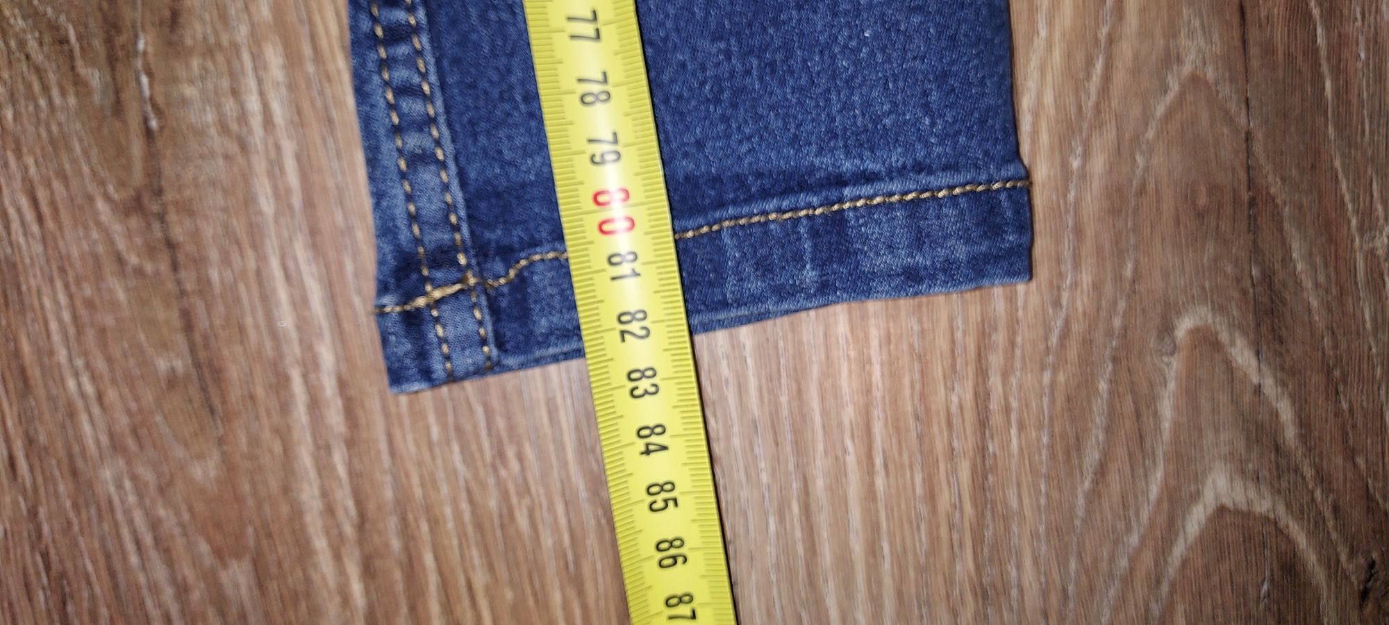 Spodnie jeansowe dziewczęce rozm. 134
