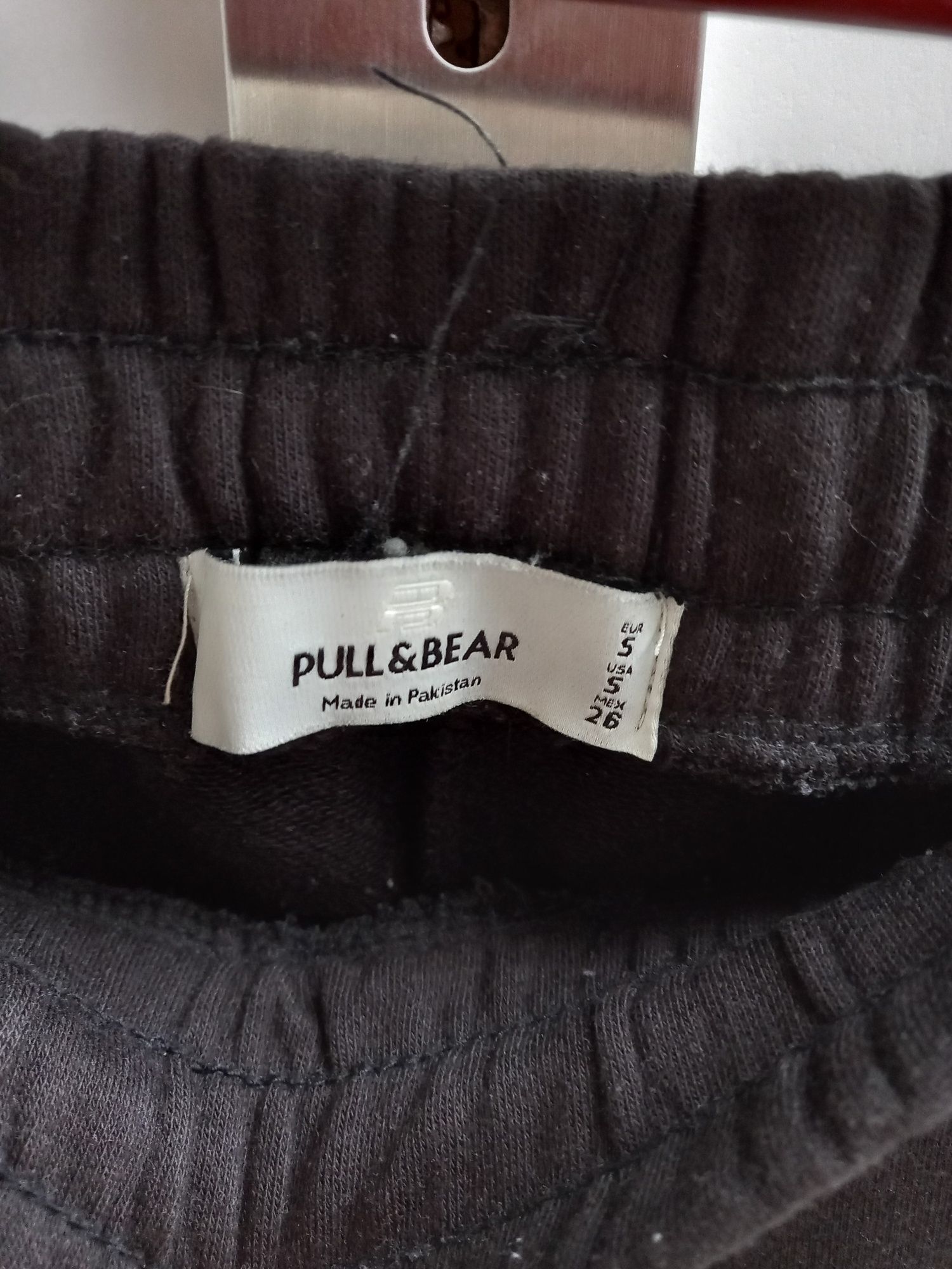 Dresy czarne swd pull&bear rozmiar S