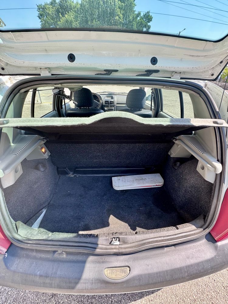 Renault clio 1.5dci 5lugares diesel