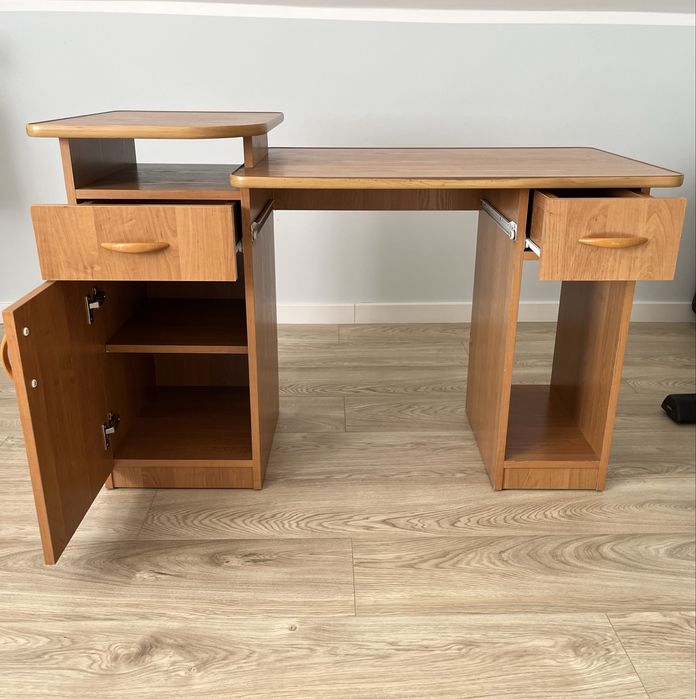 Oddam biurko uzywane