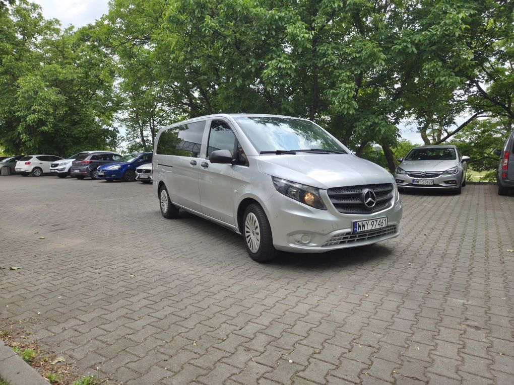 Wynajem Mercedes-Benz Vito W447 9-osobowy