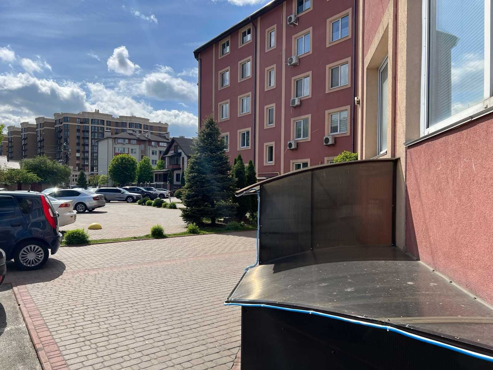 Продам комерційне приміщення ЖК Щасливий