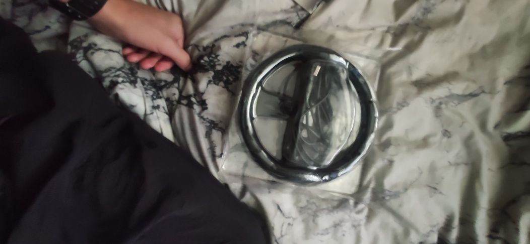 Ігрове кермо 

RACING WHEEL