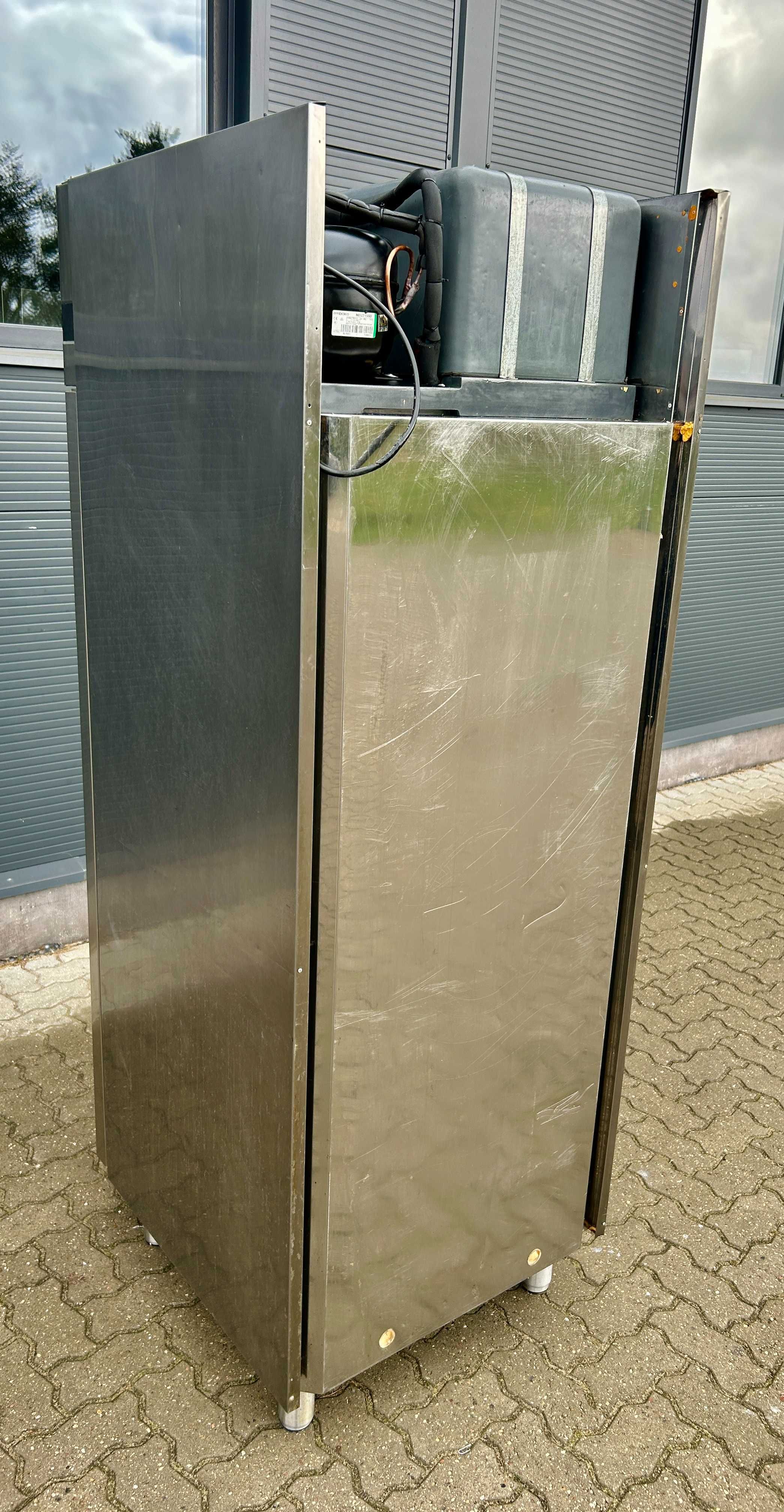 SZAFA CHŁODNICZA ZANUSSI 660L Lodówka 75x80x210cm Chłodziarka