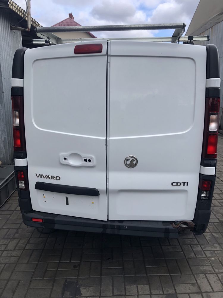 Drzwi tyl tylne lewe prawe komplet Renault Trafic 3,Opel Vivaro 2014-