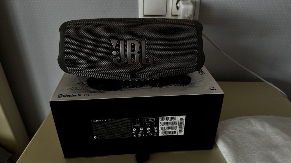 Jbl charge 5 grey