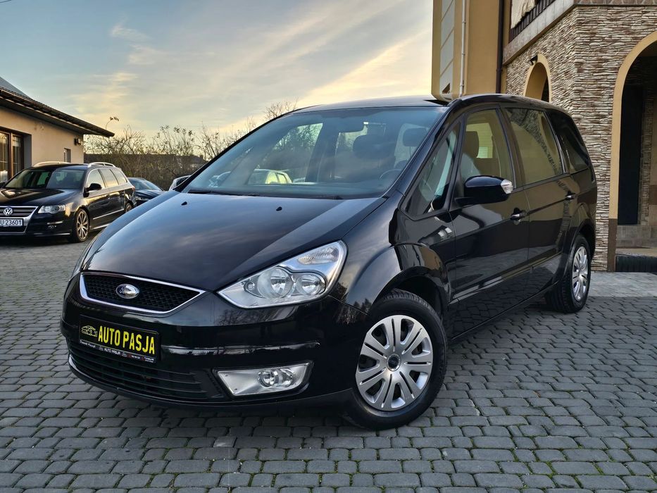 Ford Galaxy 2.0*MPi*145KM*Nawigacja*Parktronik*Tempomat*HAK*Relingi*ZADBANY
