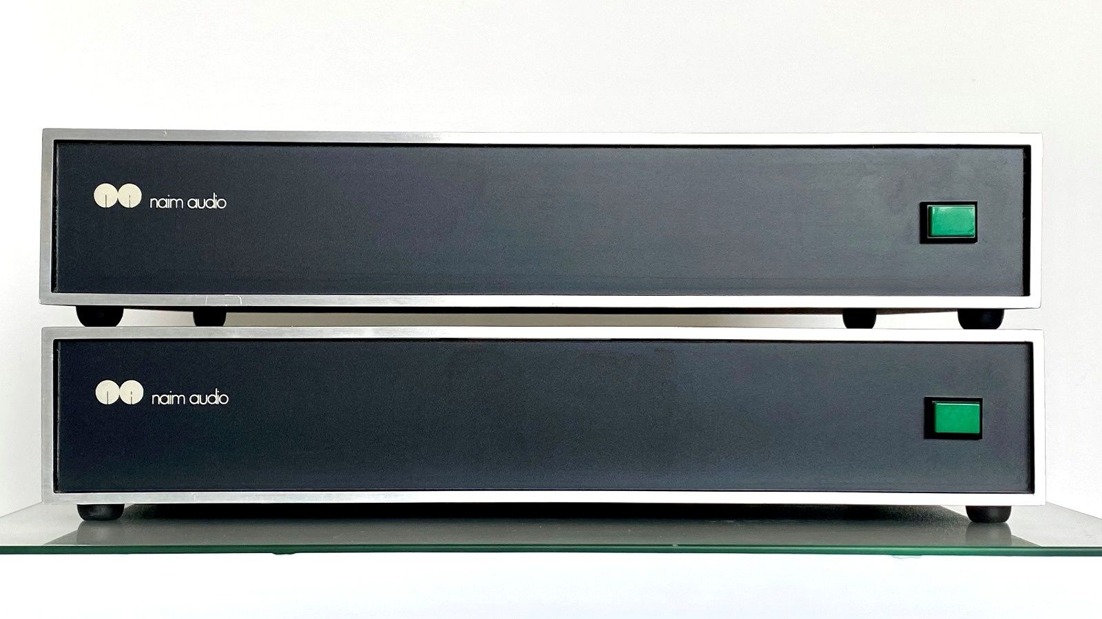 Amplificadores Monobloco NAIM NAP 135