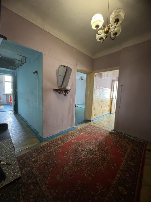 Продам Трехкомнатную квартиру на Югоке.