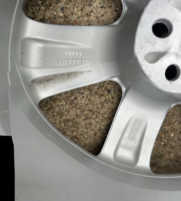 Komplet felg audi a4 s4 8E0 orginal 17cali 5x112
