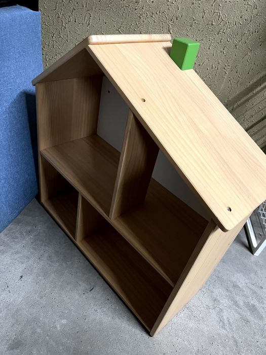 FLISAT Doll’s house/wall shelf. Casa de boneca em madeira. Prateleira