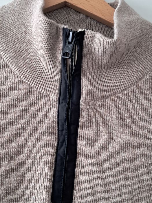 Sweter beżowy Vanguard rozm M