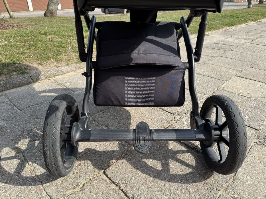 Wózek dziecięcy 2w1 Roan Bass Next 22