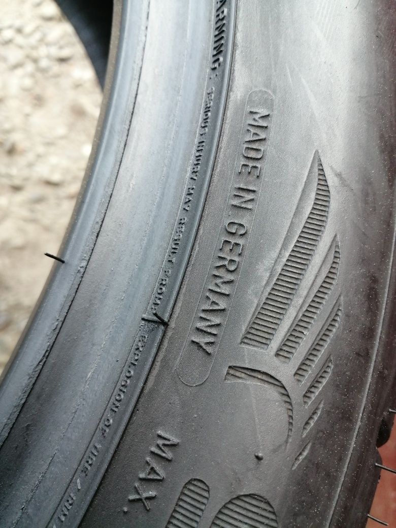 225/45/19 R19 DUNLOP SPORT MAXX RT 4шт ціна за 1шт літо шини